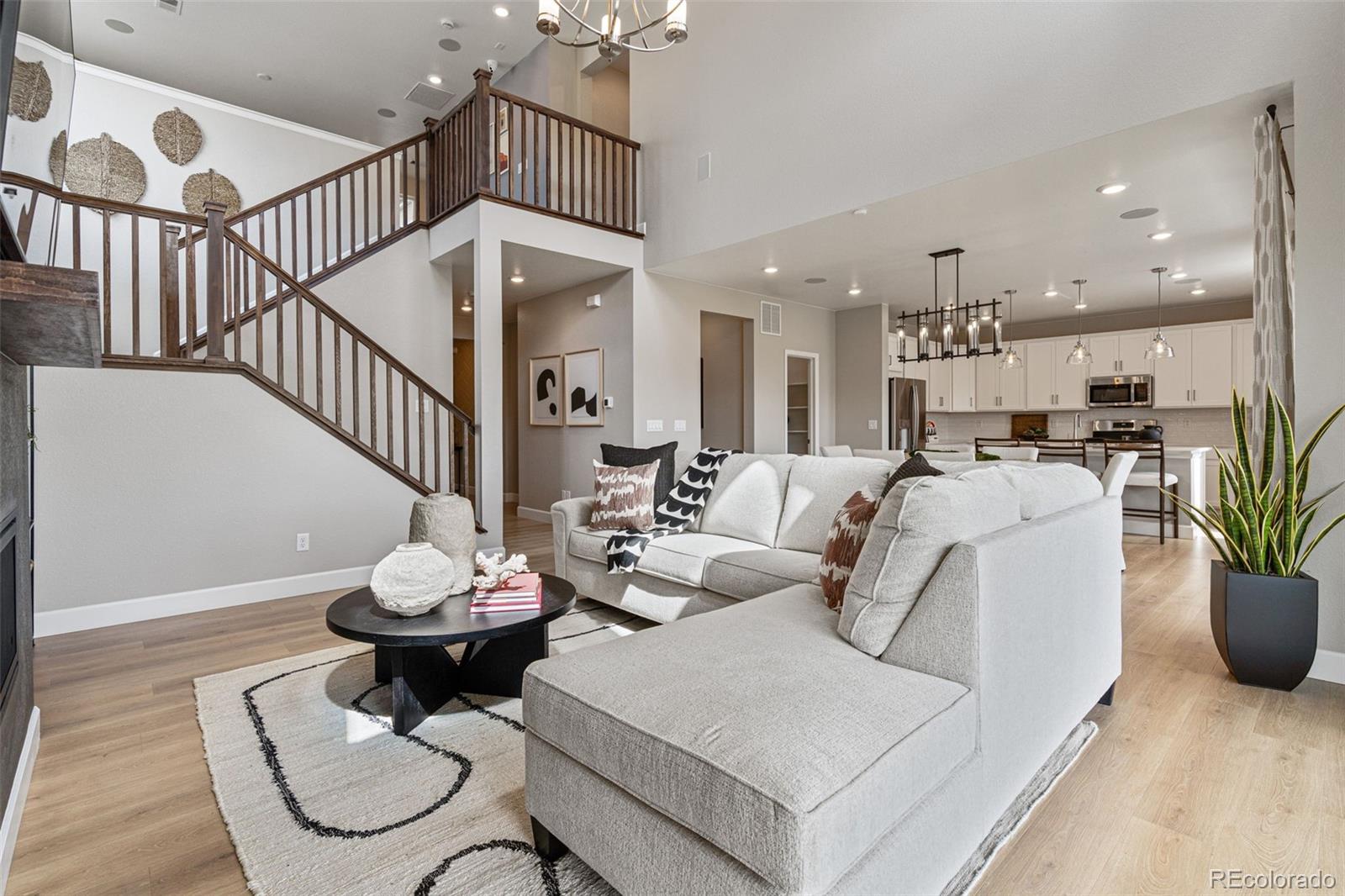 4194 Ridgewalk Point Castle Rock, CO 80108 - Photo 12 of 35 Gallery Image 12