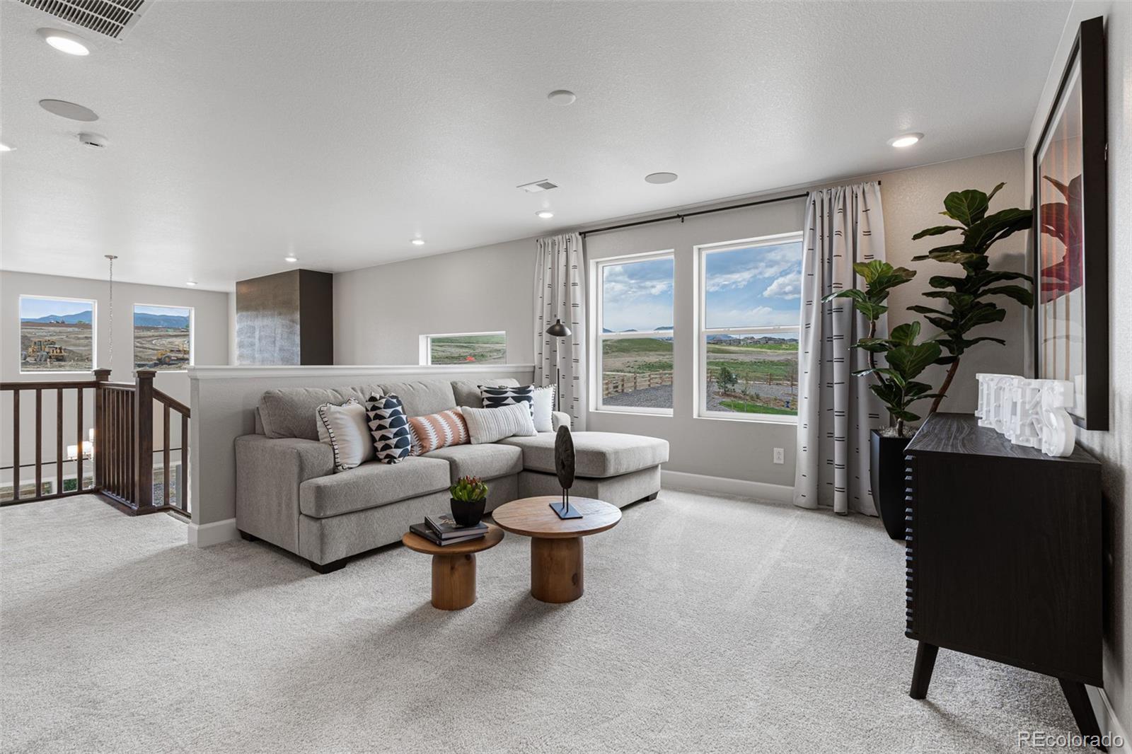 4194 Ridgewalk Point Castle Rock, CO 80108 - Photo 29 of 35 Gallery Image 29