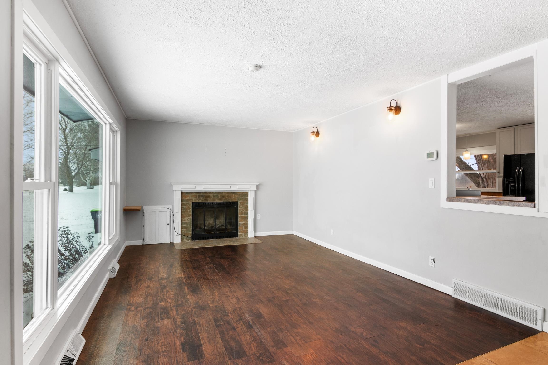 6939 Lautner Road Williamsburg, MI 49690 - Photo 13 of 35 1930026-cf3dba61-32f9-4c03-85b4-2cecdc2fcaf3.JPG