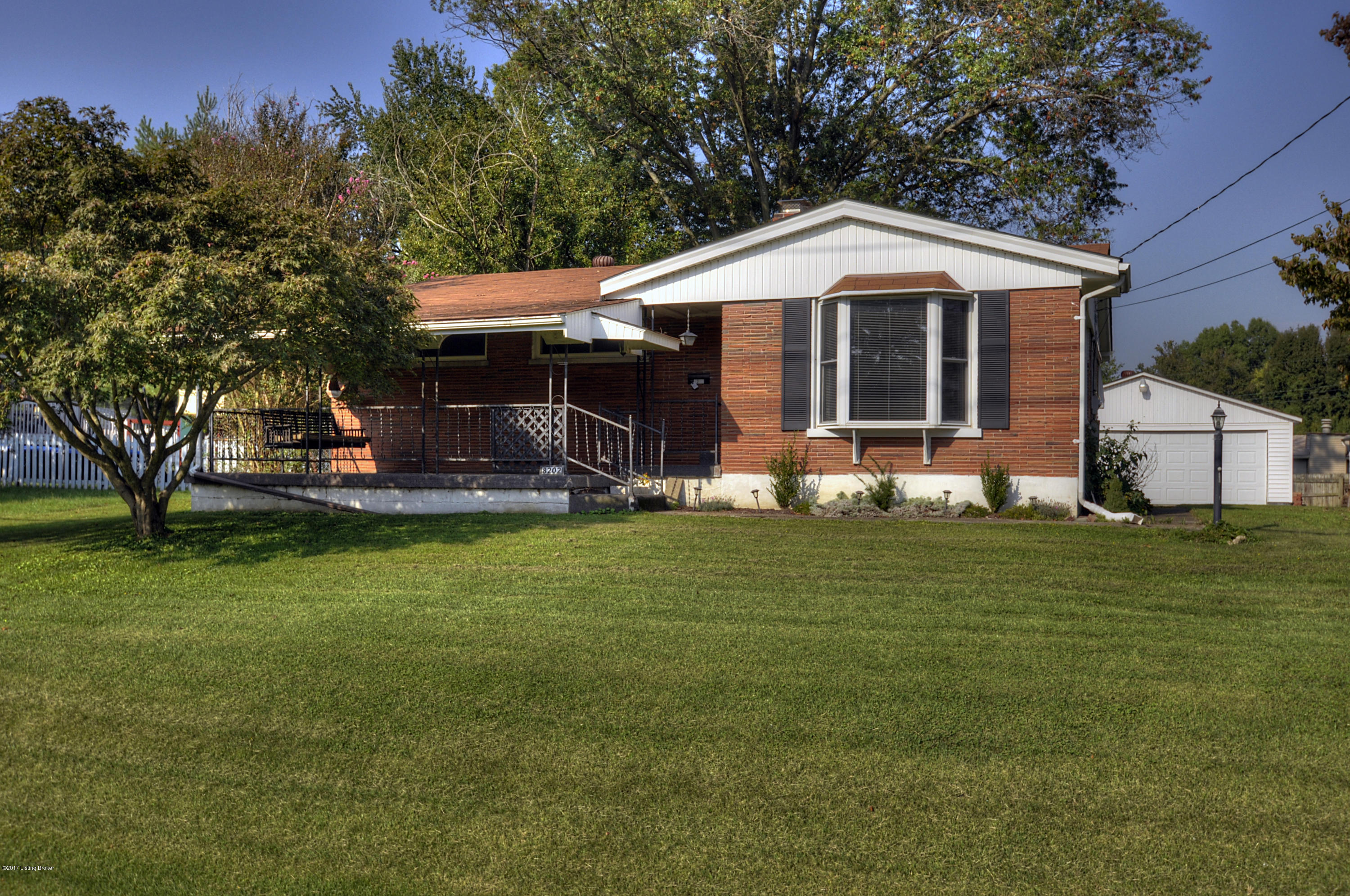 8202 Terry Road Louisville, KY 40258 - Photo 1 of 34 Front