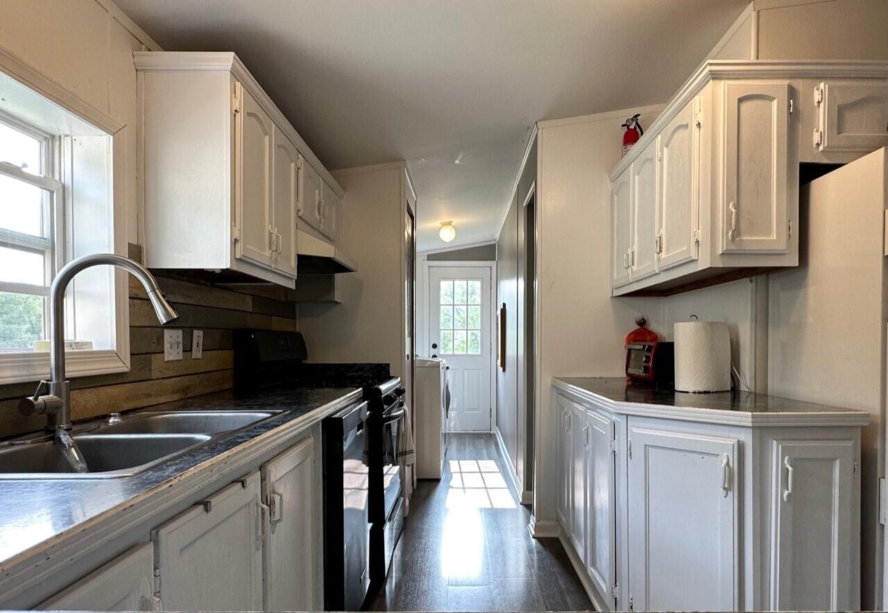 4240 Fighter Road Hastings, MI 49058 - Photo 9 of 26 12