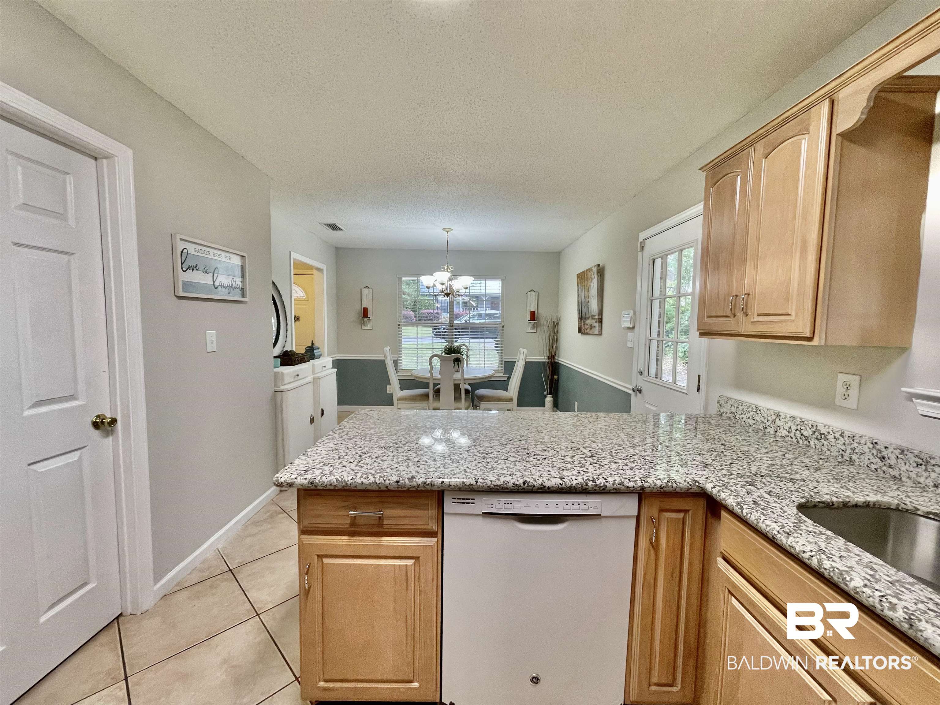 125 Montclair Loop Daphne, AL 36526 - Photo 5 of 49