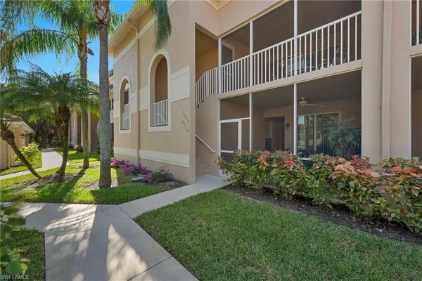 $375,000 | 3890 Sawgrass Way, Unit 2324, Naples, FL 34112