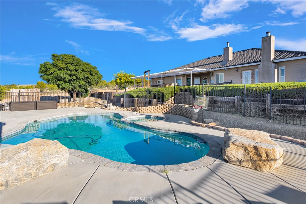 1030 Elsinore Road Pinon Hills, CA 92372 - Photo 66 of 75