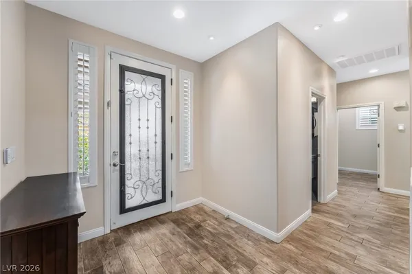 $2,700 | 3705 Spring Shadow Road, Las Vegas, NV 89129