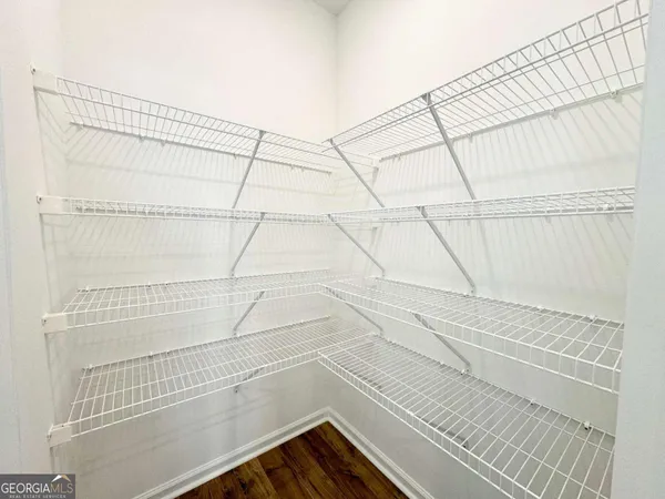 $2,995 | 4050 Pierson Trace, Unit 4050, Suwanee, GA 30024