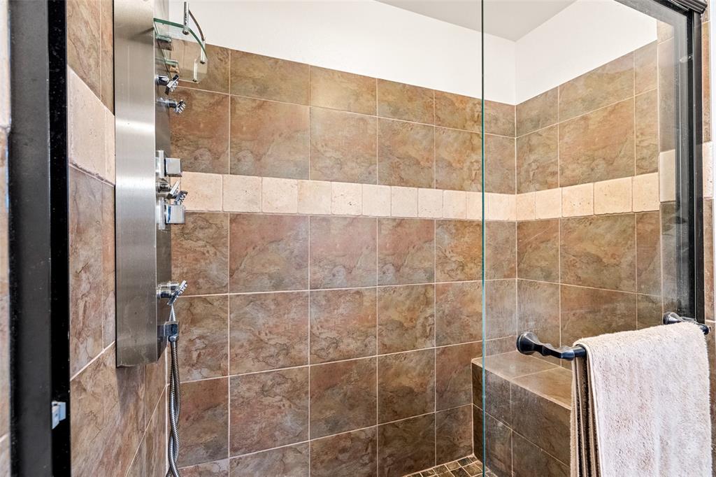 609 East Quitman Street Alba, TX 75410 - Photo 25 of 34 a bathroom with a shower