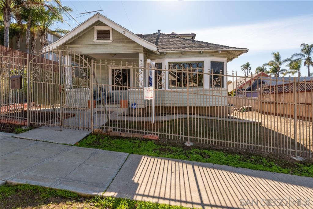 2561 E Street San Diego, CA 92102 - Photo 21 of 23