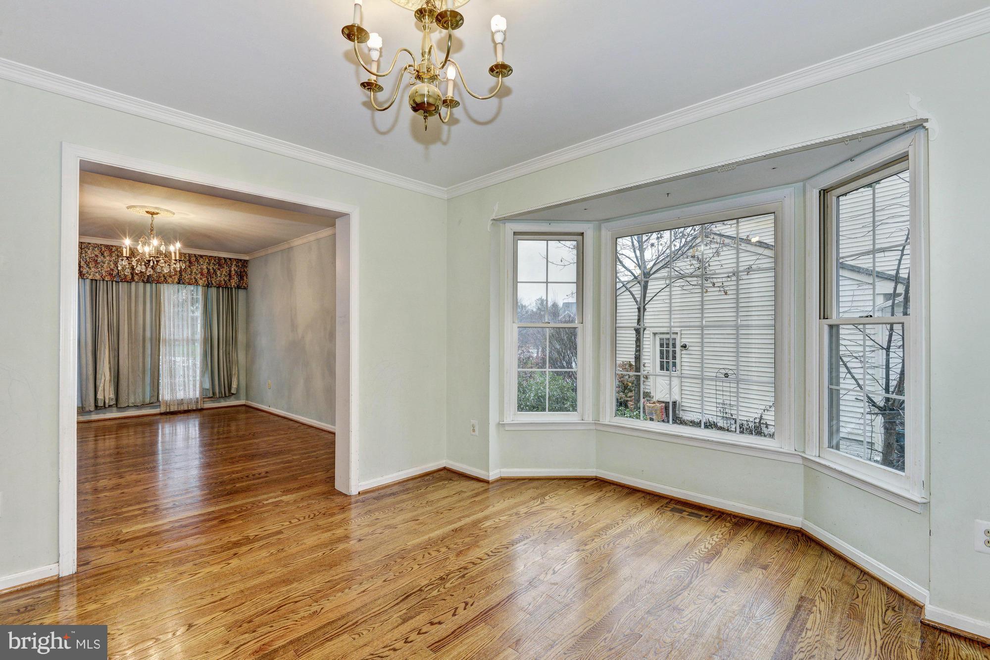 8005 Craddock Road Greenbelt, MD 20770 - Photo 4 of 22 Dining Room