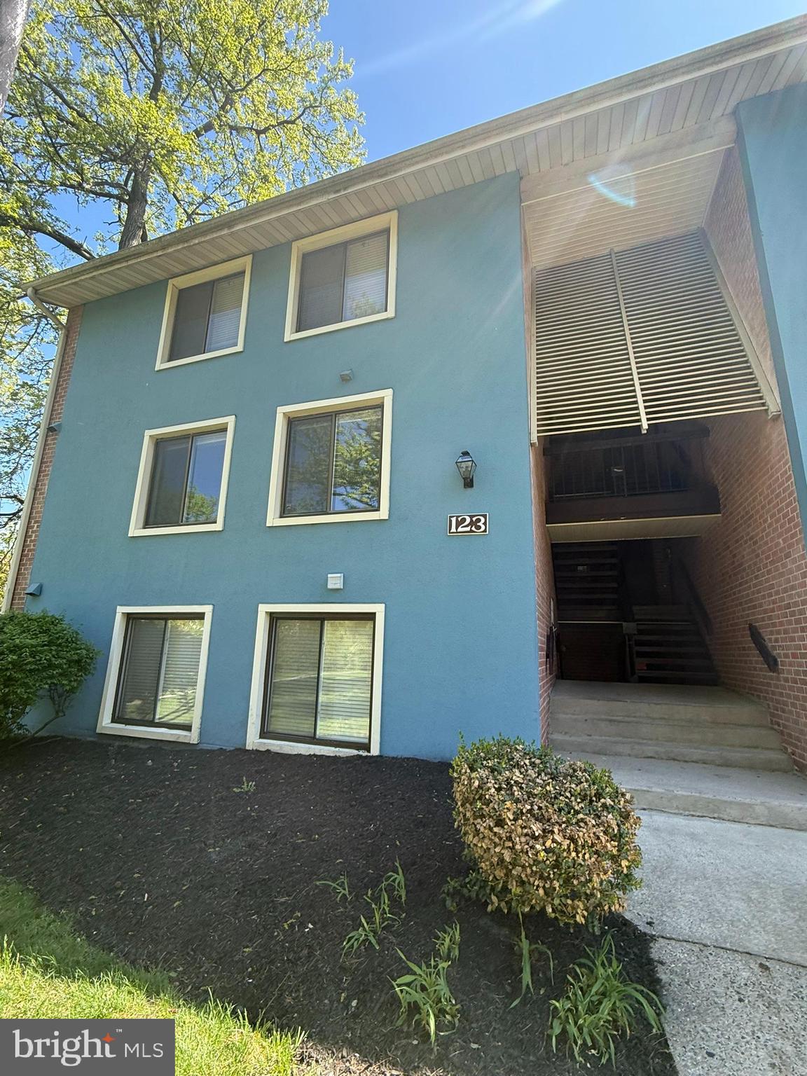 123 Echelon Road Voorhees, NJ 08043 - Photo 2 of 23 a front view of a house with a yard