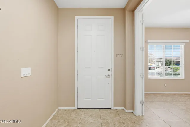 $370,000 | 17517 West Pinnacle Vista Drive, Surprise, AZ 85387