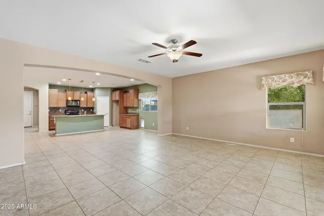 $370,000 | 17517 West Pinnacle Vista Drive, Surprise, AZ 85387