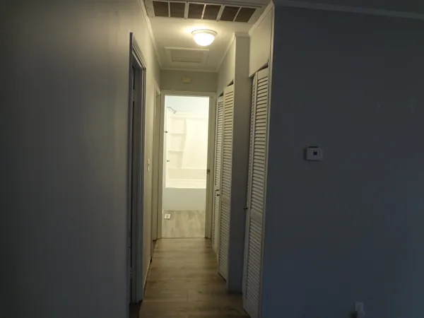 $284,600 | 113 Hickory Drive, Carpentersville, IL 60110