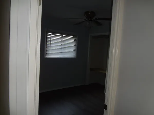 $284,600 | 113 Hickory Drive, Carpentersville, IL 60110