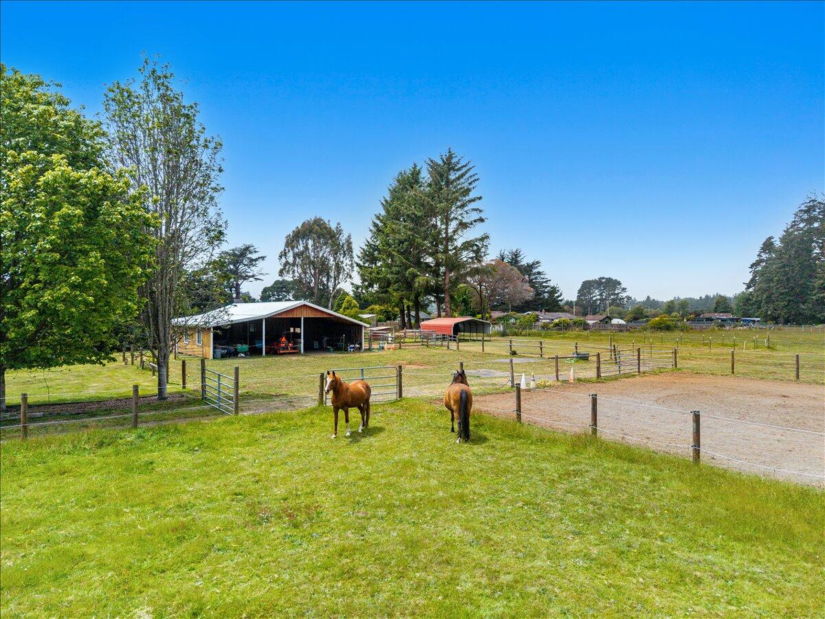 1645 Baird Road McKinleyville, CA 95519 - Photo 19 of 41