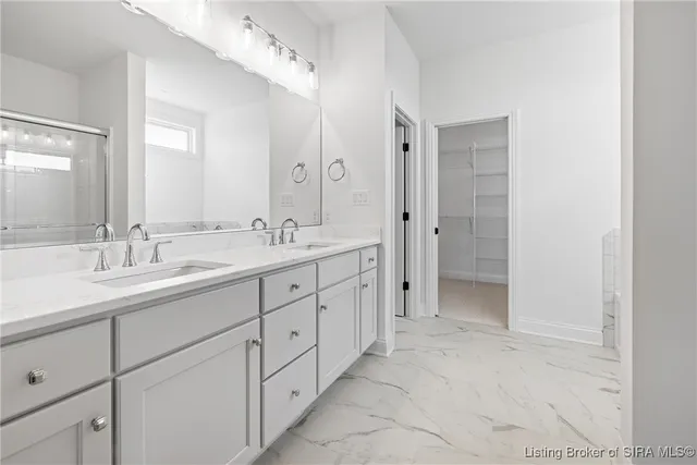 $699,900 | 125 Noblewood Boulevard, Jeffersonville, IN 47130