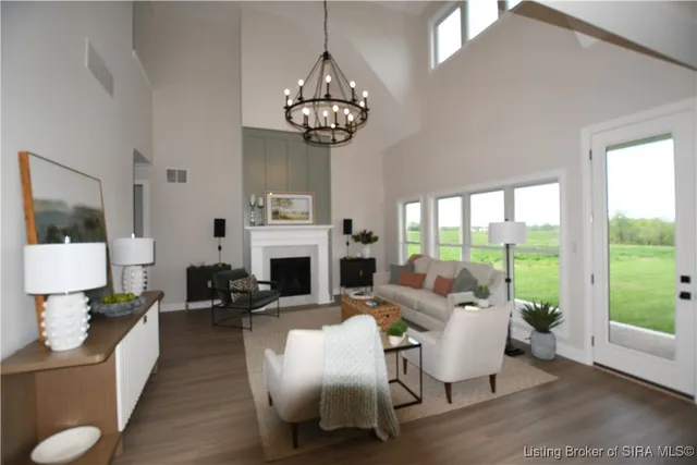 $699,900 | 125 Noblewood Boulevard, Jeffersonville, IN 47130