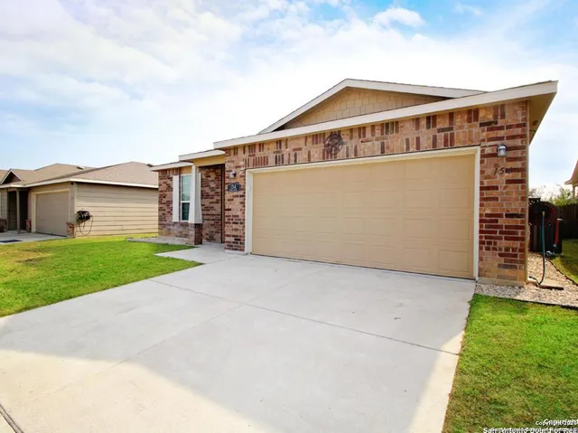 $2,000 | 154 Hidden Knoll, Selma, TX 78154