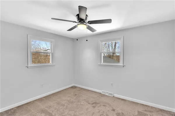 $499,000 | 1060 Pittsburgh Road, Valencia, PA 16059