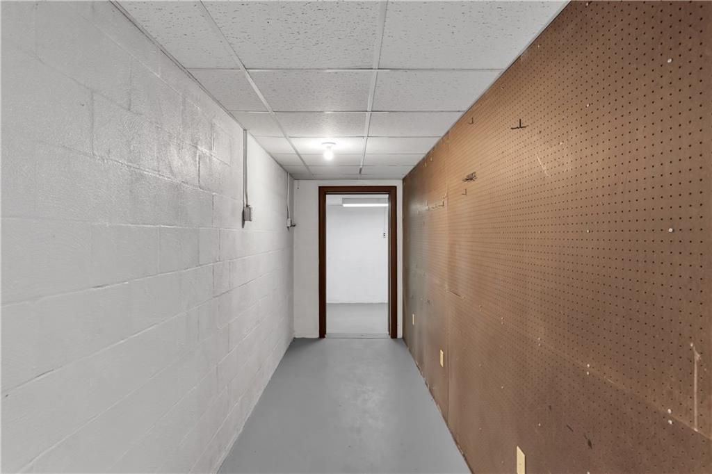 1060 Pittsburgh Road Valencia, PA 16059 - Photo 32 of 45 LL - Storage