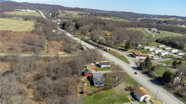 $499,000 | 1060 Pittsburgh Road, Valencia, PA 16059