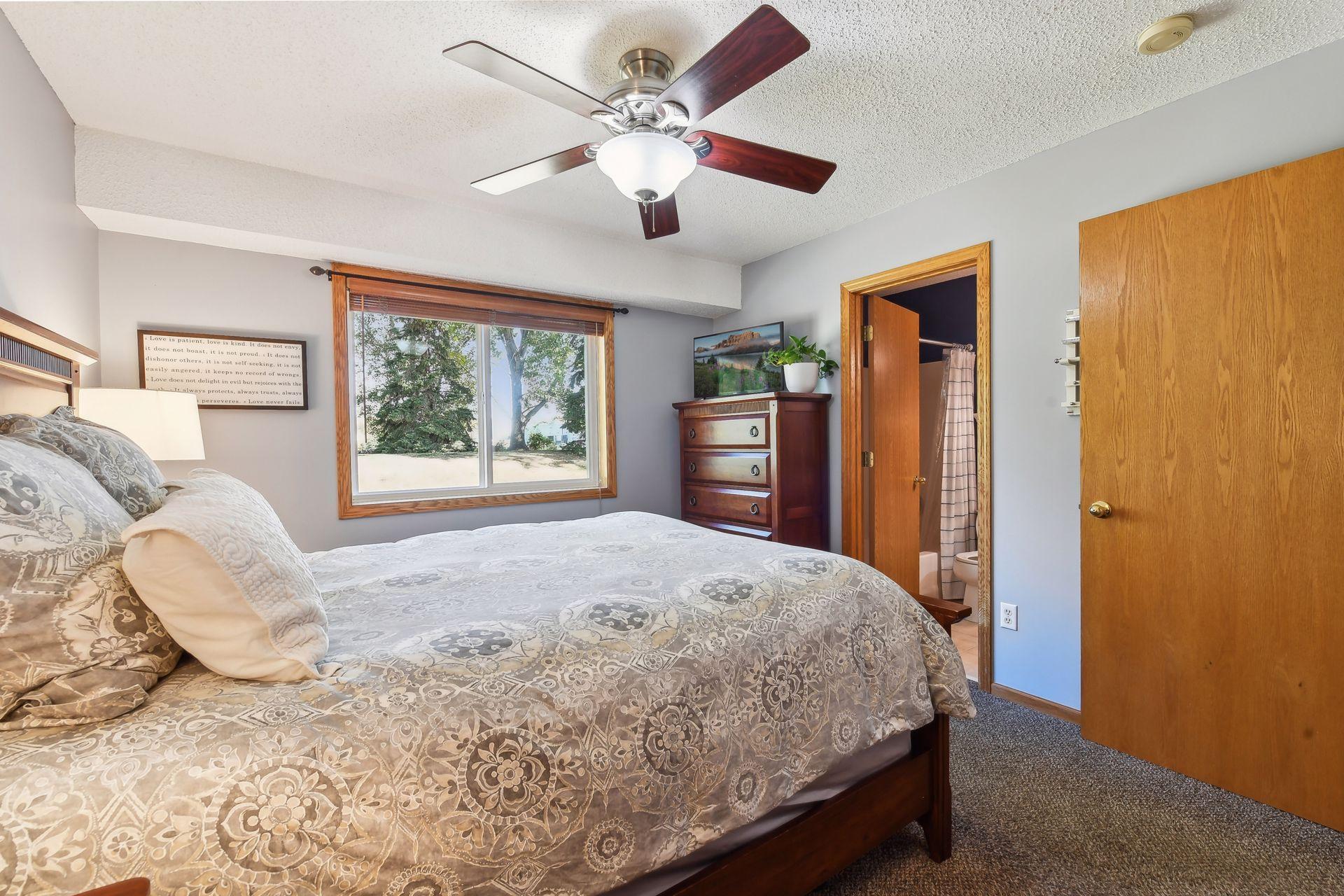 932 Sparrow Road Waconia, MN 55387 - Photo 24 of 37 Gallery Image 24