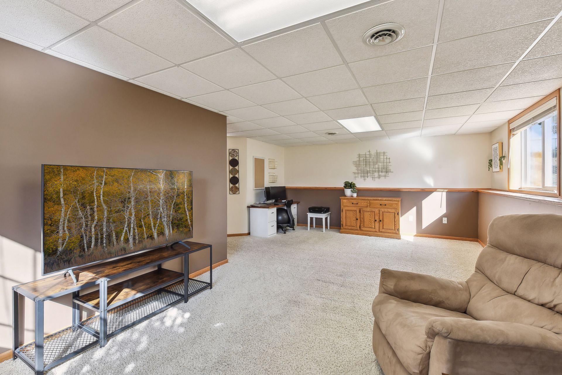 932 Sparrow Road Waconia, MN 55387 - Photo 30 of 37 Gallery Image 30