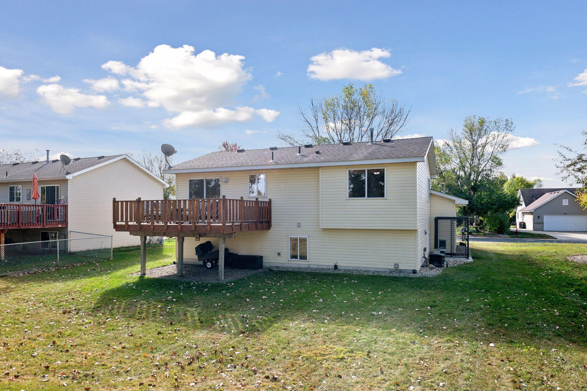 932 Sparrow Road Waconia, MN 55387 - Photo 35 of 37 Gallery Image 35