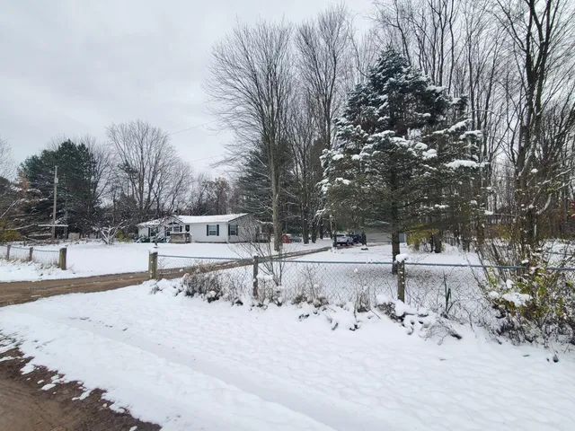 $249,000 | 11628 County Road 653, Gobles, MI 49055