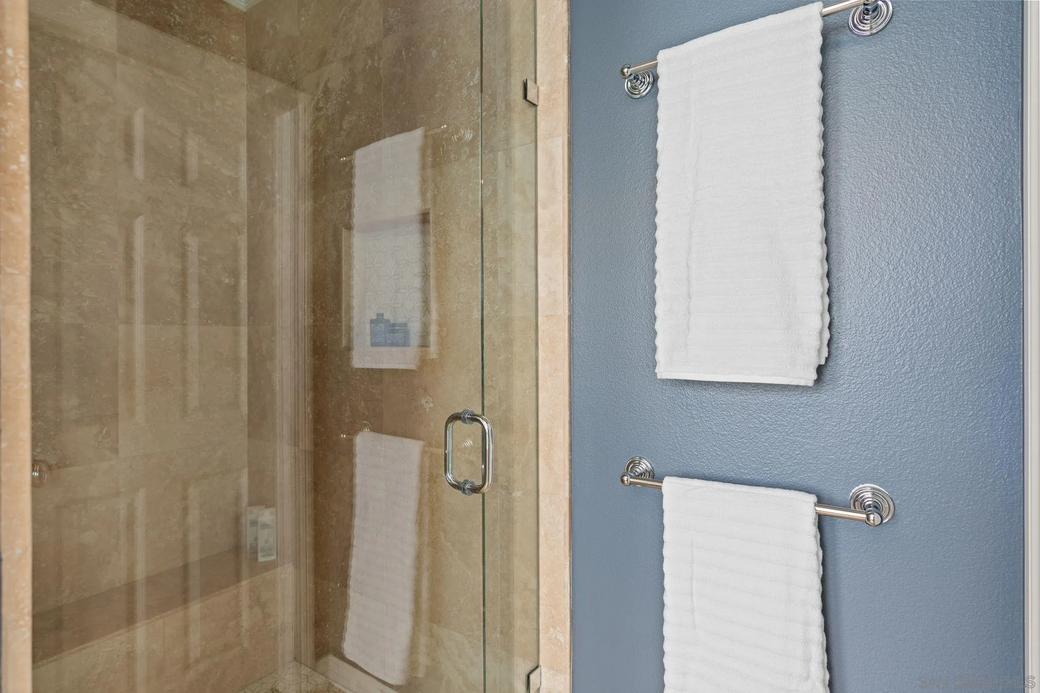 2887 Corte Morera Carlsbad, CA 92009 - Photo 45 of 68 a bathroom with a shower