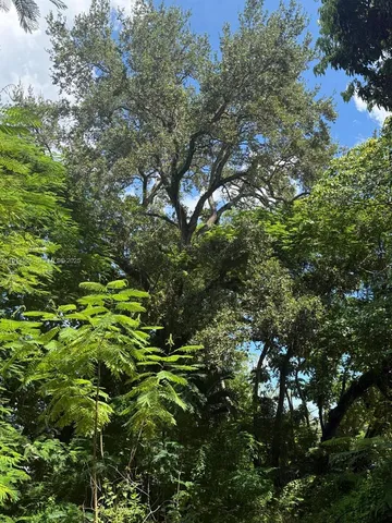 $550,000 | 825 Northeast 149th Street, North Miami, FL 33161