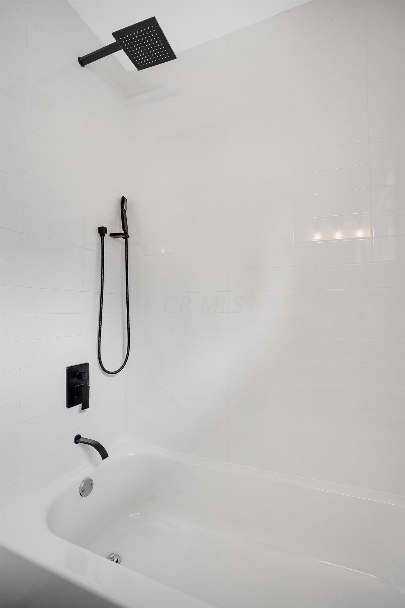 1008 Afton Road Columbus, OH 43221 - Photo 10 of 16 Gallery Image 10