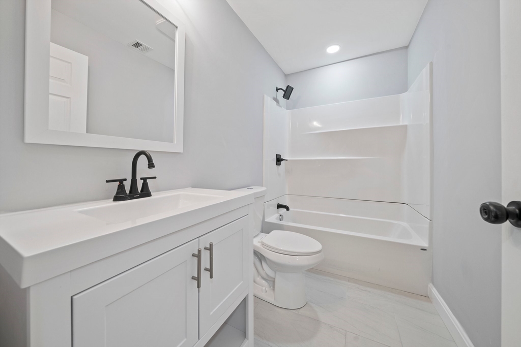 13 Broadway, Unit 1 Raynham, MA 02767 - Photo 25 of 33