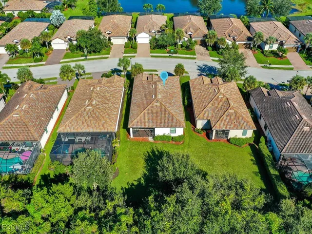 $495,000 | 3723 Treasure Cove Circle, Naples, FL 34114