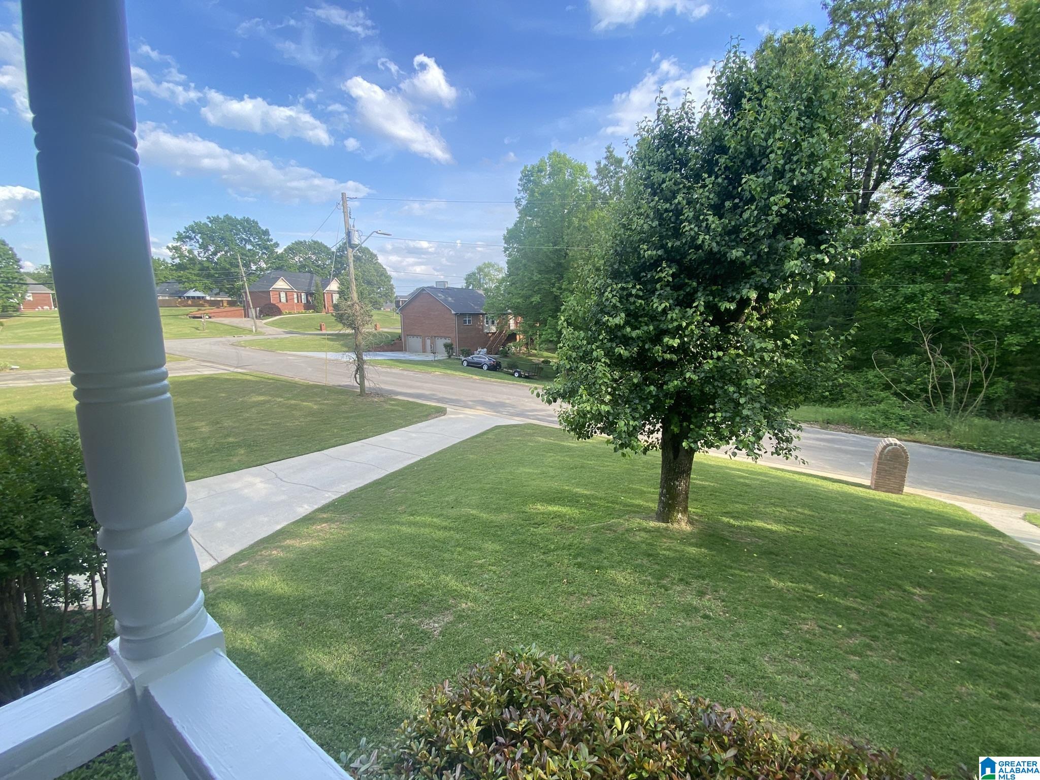 409 Wakefield Lane Mulga, AL 35118 - Photo 7 of 47