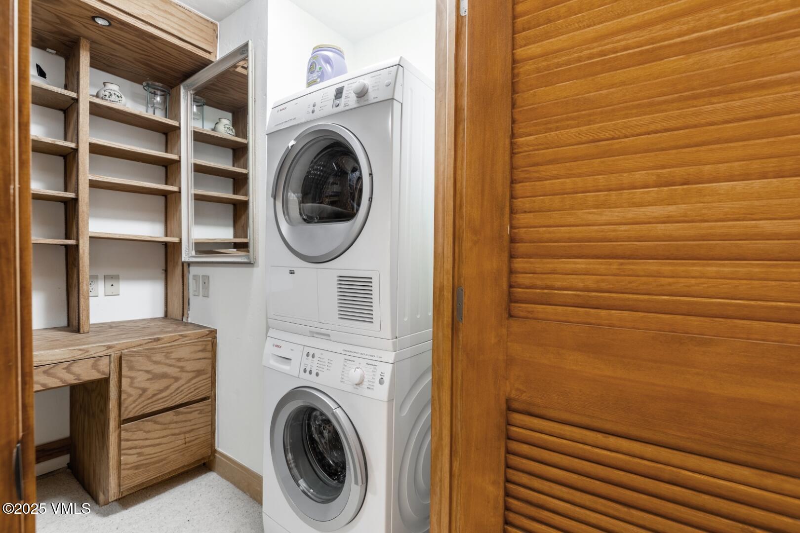 380 East Lionshead Circle, Unit 160 Vail, CO 81657 - Photo 12 of 21 12 Laundry