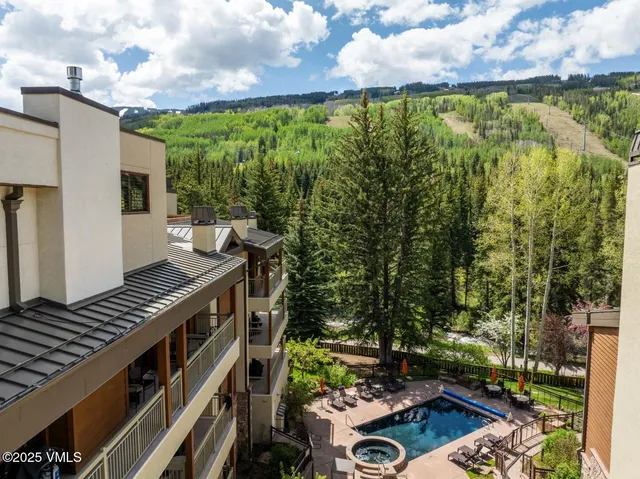 $2,895,000 | 380 East Lionshead Circle, Unit 160, Vail, CO 81657