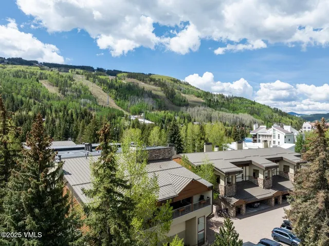 $2,895,000 | 380 East Lionshead Circle, Unit 160, Vail, CO 81657
