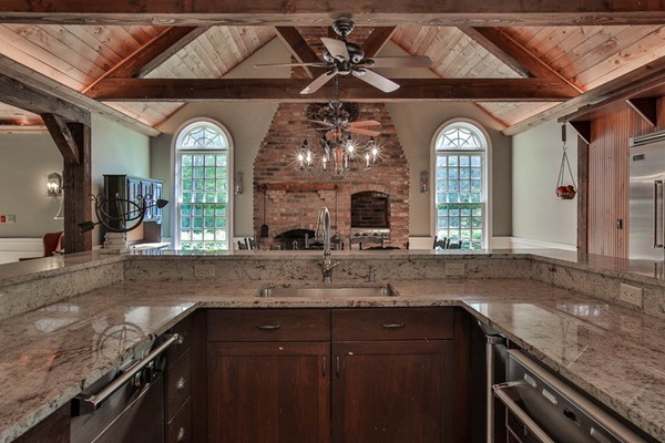 240 Candlestick Road North Andover, MA 01845 - Photo 6 of 23 Gallery Image 6