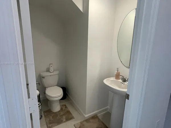 $3,200 | 728 Southeast 14th Court, Homestead, FL 33034