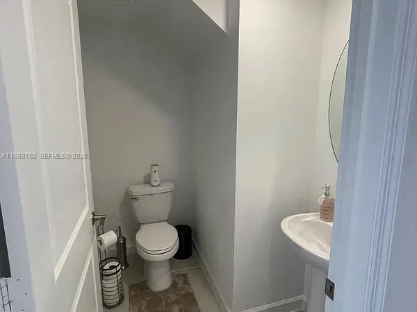 $3,200 | 728 Southeast 14th Court, Homestead, FL 33034