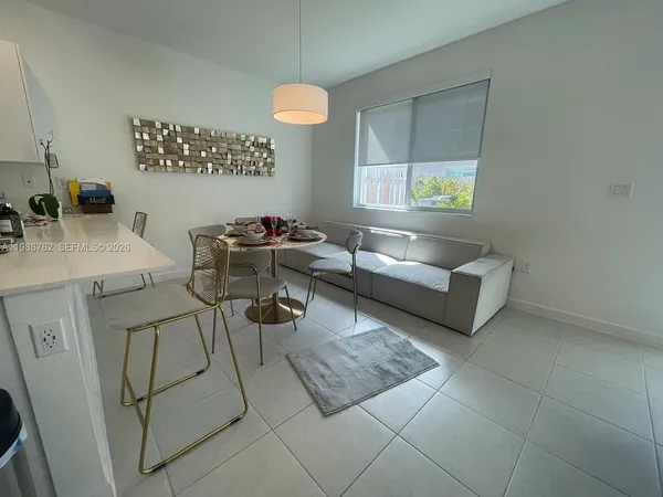 $3,200 | 728 Southeast 14th Court, Homestead, FL 33034