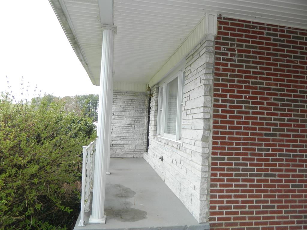 965 Grubmore Road Marion, VA 24354 - Photo 27 of 28 Gallery Image 27