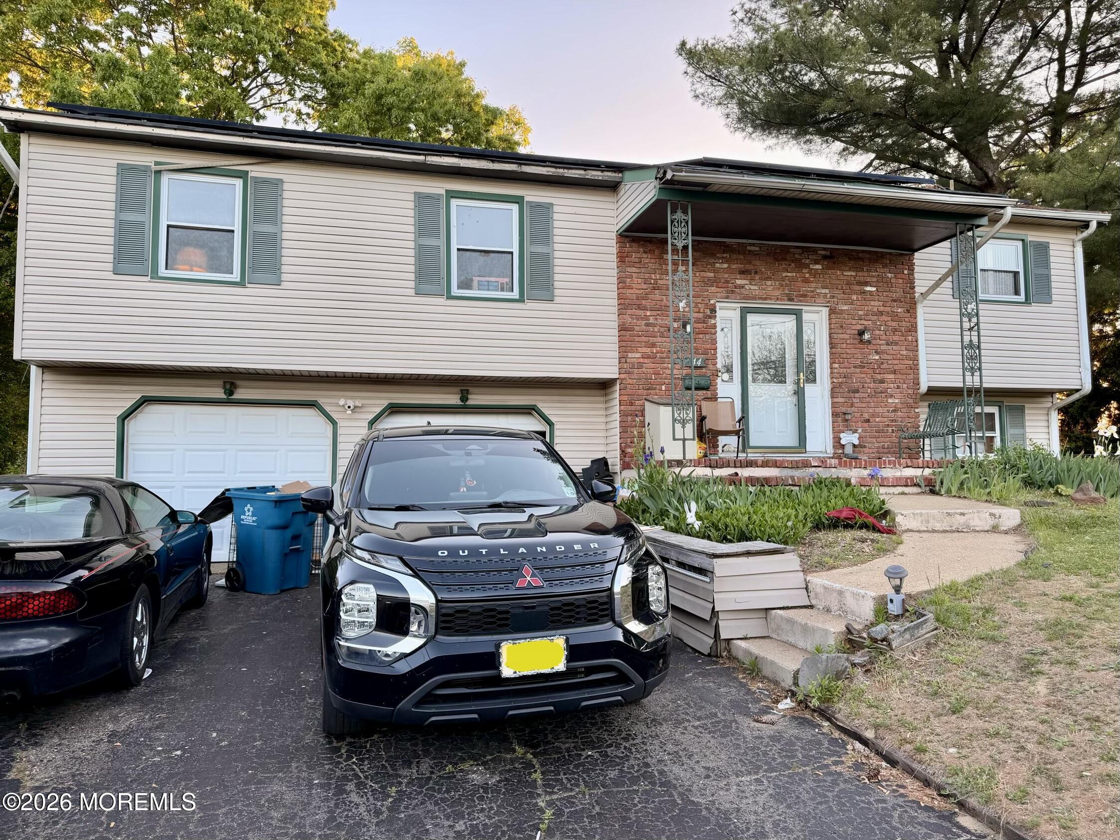 44 South Longview Road Howell, NJ 07731 - Photo 1 of 9 Front