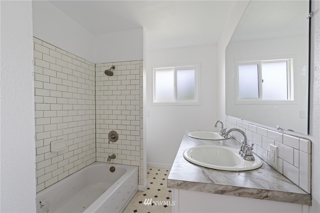 25 Moore Road South Bend, WA 98586 - Photo 14 of 18 Gallery Image 14
