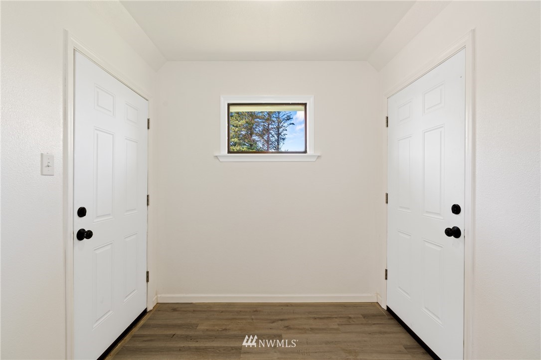 25 Moore Road South Bend, WA 98586 - Photo 3 of 18 Gallery Image 3
