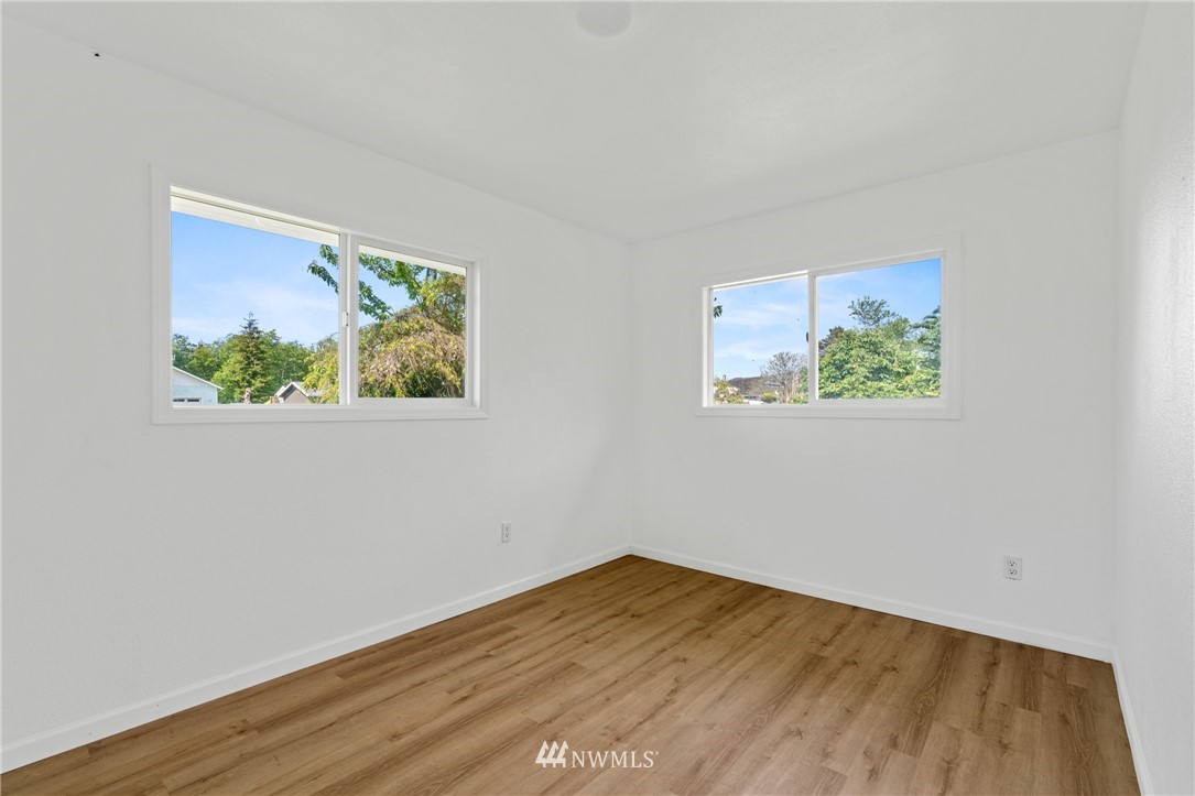 25 Moore Road South Bend, WA 98586 - Photo 10 of 18 Gallery Image 10