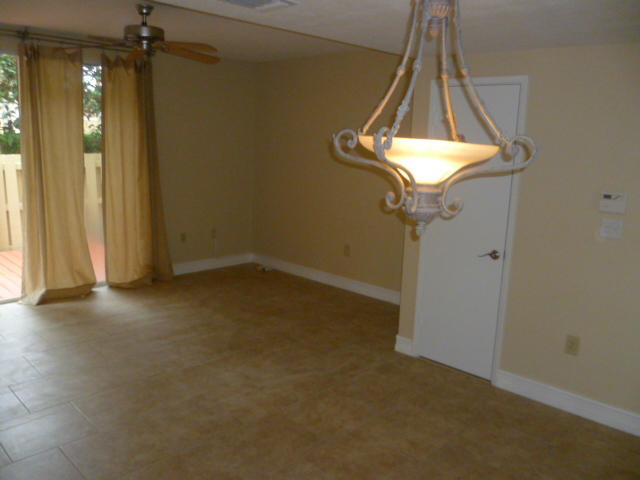 1088 Jeffery Street Boca Raton, FL 33487 - Photo 11 of 19 Living Dining