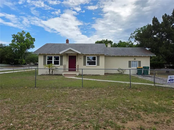 $1,900 | 101 East Atwater Avenue, Eustis, FL 32726