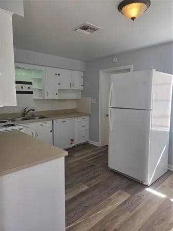$1,900 | 101 East Atwater Avenue, Eustis, FL 32726